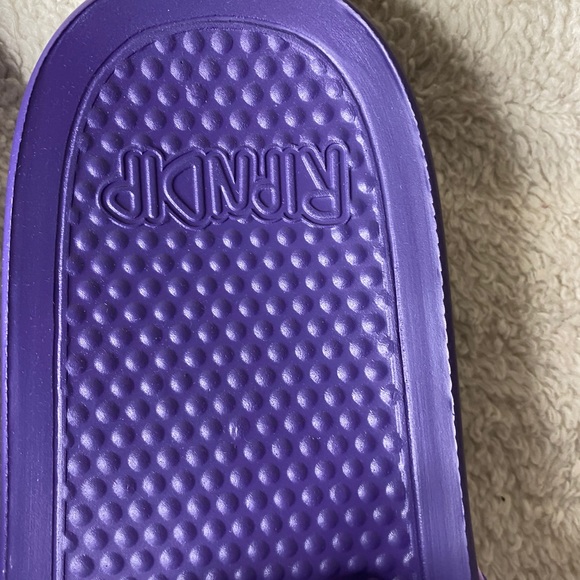 Ripndip Slides - Picture 5 of 8